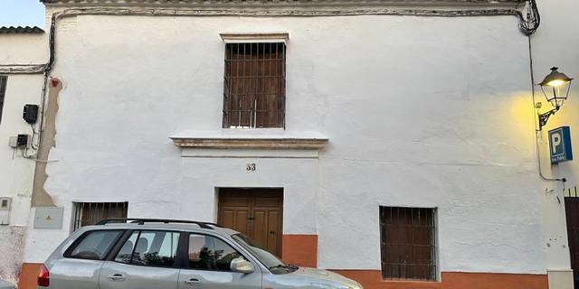 Terreno residencial en Venta en Calle La Puente en Écija