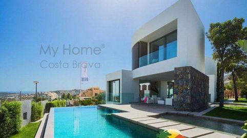 PROYECTO DE CHALETS MODERNOS DE DISEÑO INDIVIDUAL CON VISTAS PANORAMICAS SOBRE LA COSTA BRAVA, imatge 4