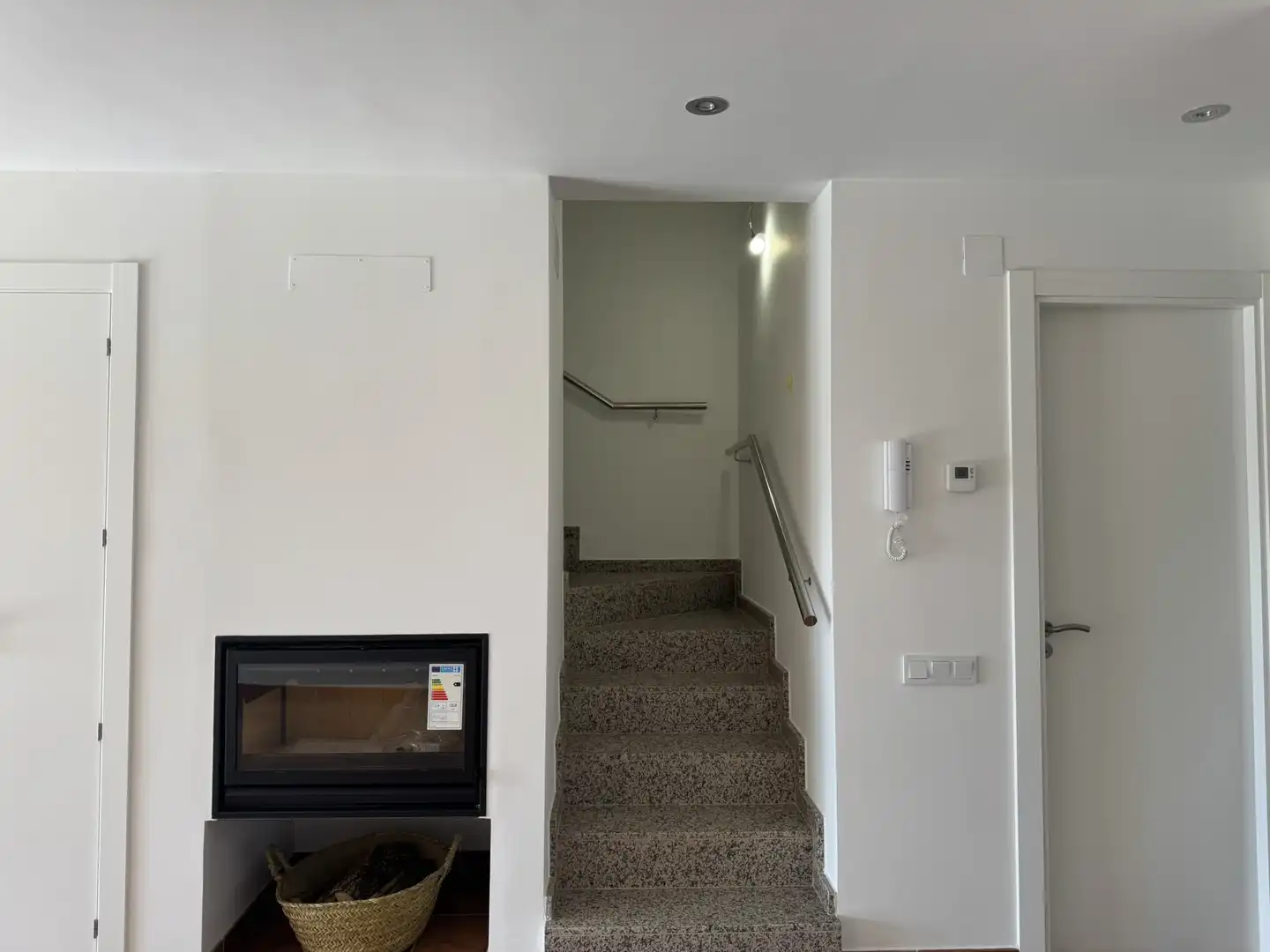 Casa adosada en venta en Torrefeta i Florejacs con Calefacción, Terraza y Horno