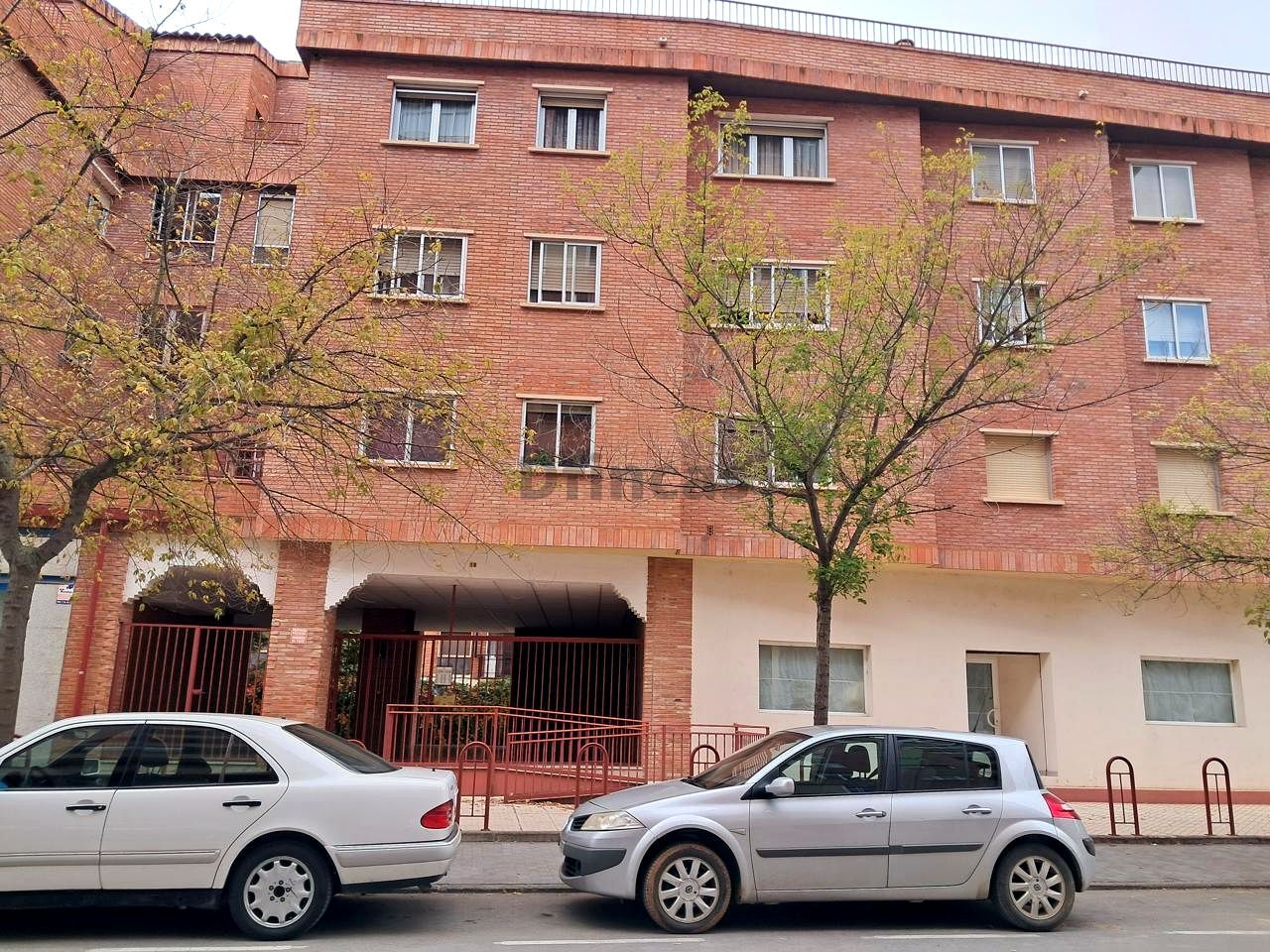 Vista exterior de Piso en venta en  Teruel Capital con Calefacción, Terraza y Trastero