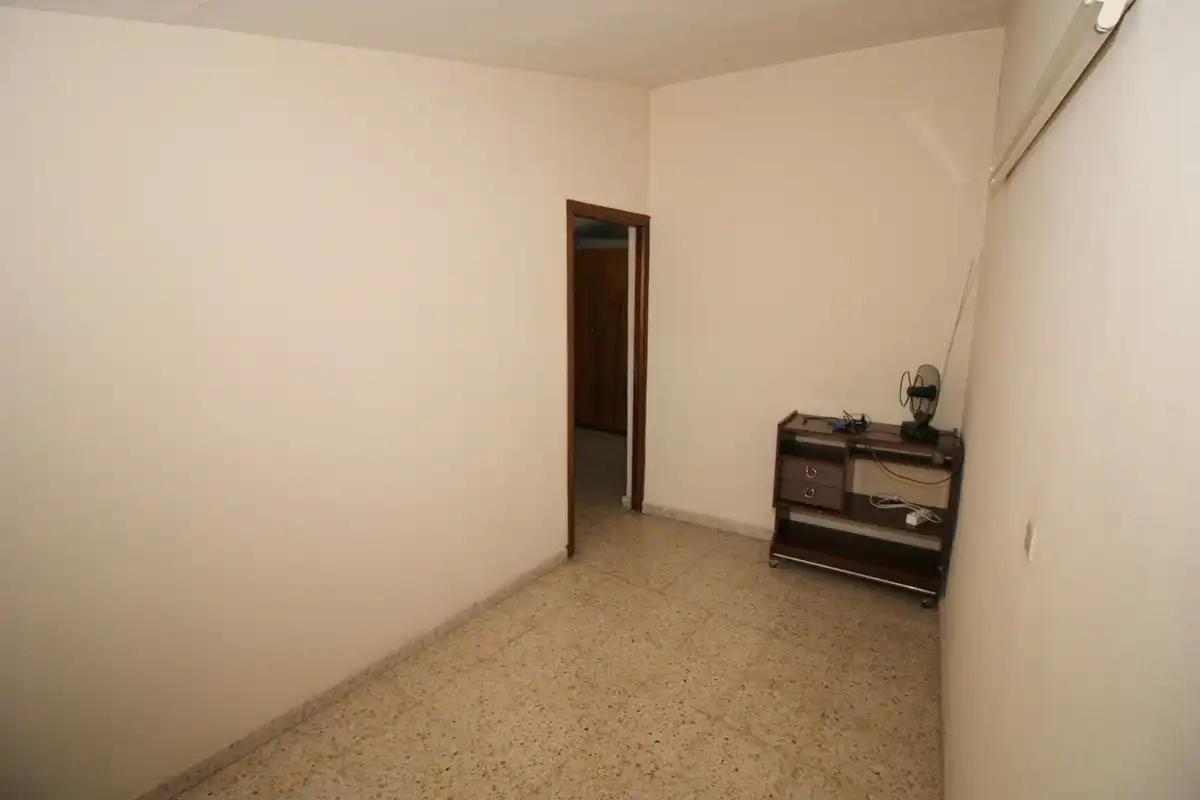Piso en venta en Arenas de San Pedro con Calefacción, Terraza y Amueblado