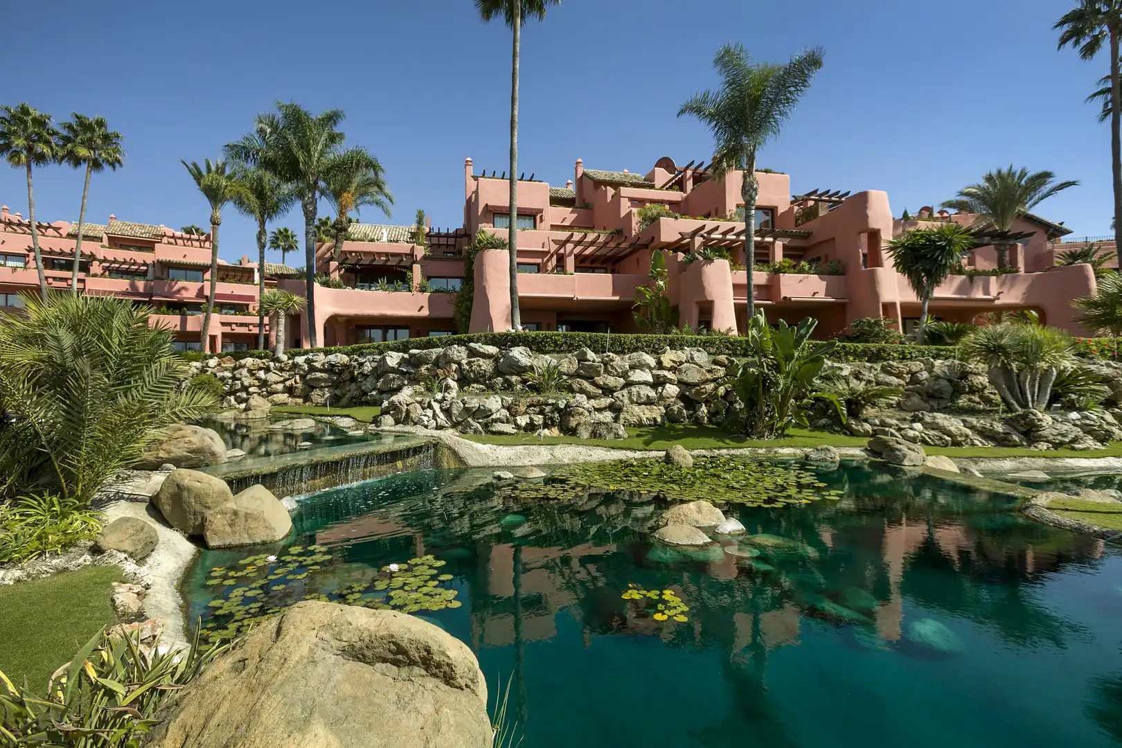 Apartamento con piscina en venta en COSTALITA II, imagen 16