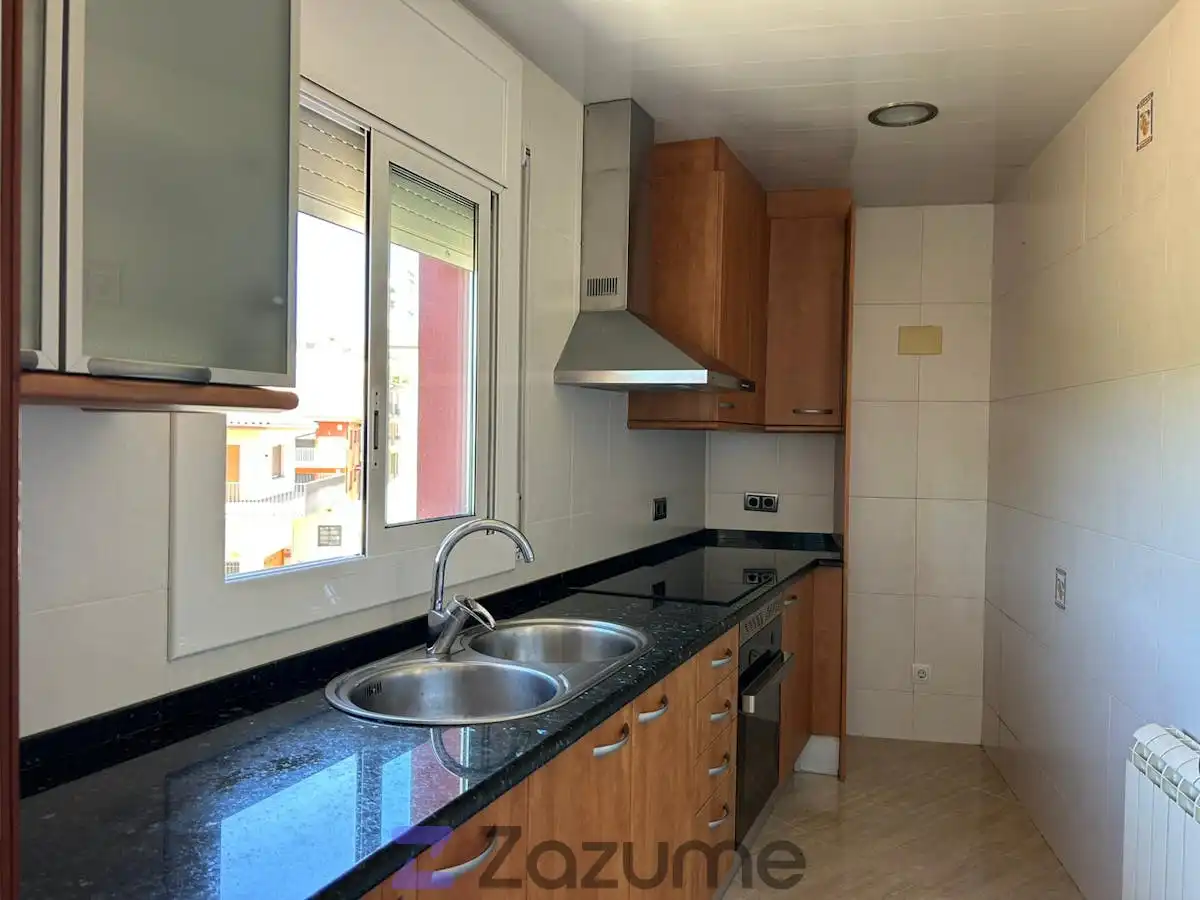 Kitchen of Flat for rent in Lliçà d'Amunt  with Air Conditioner, Heating and Furnished