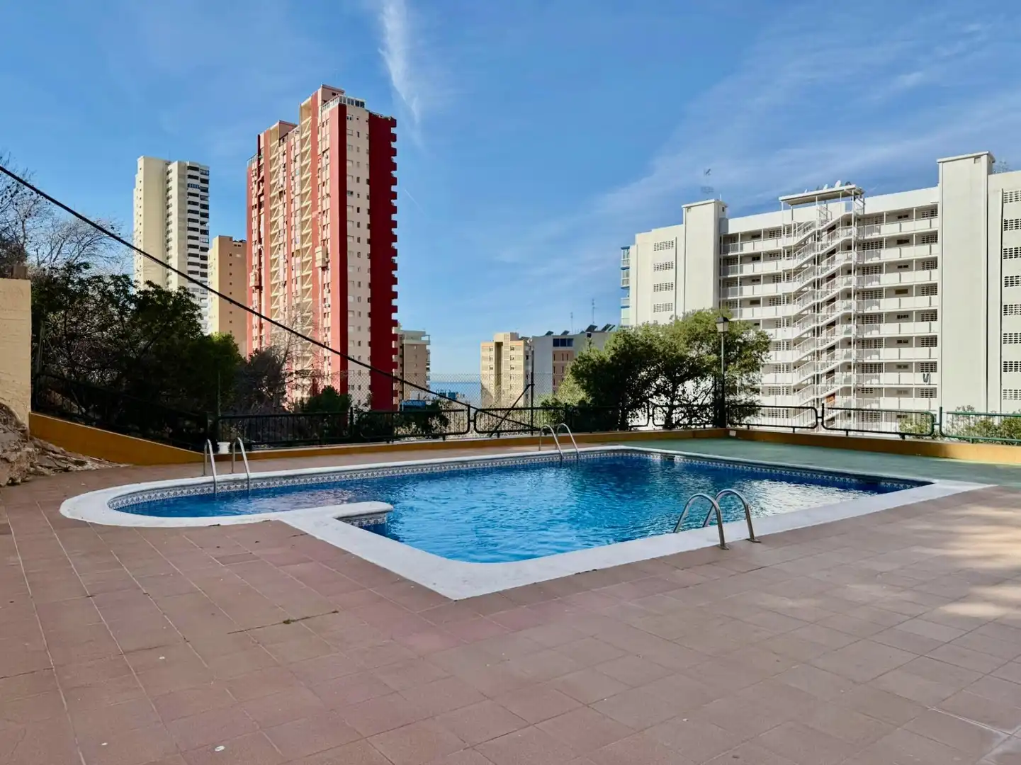 Schwimmbecken von Wohnung zum Verkauf in Benidorm mit Möbliert und Gemeinschaftspool