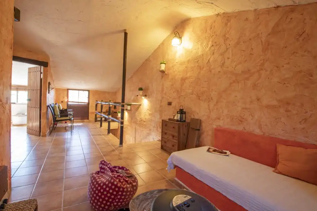 Casa rústica con piscina en venta en Riogordo, imagen 18