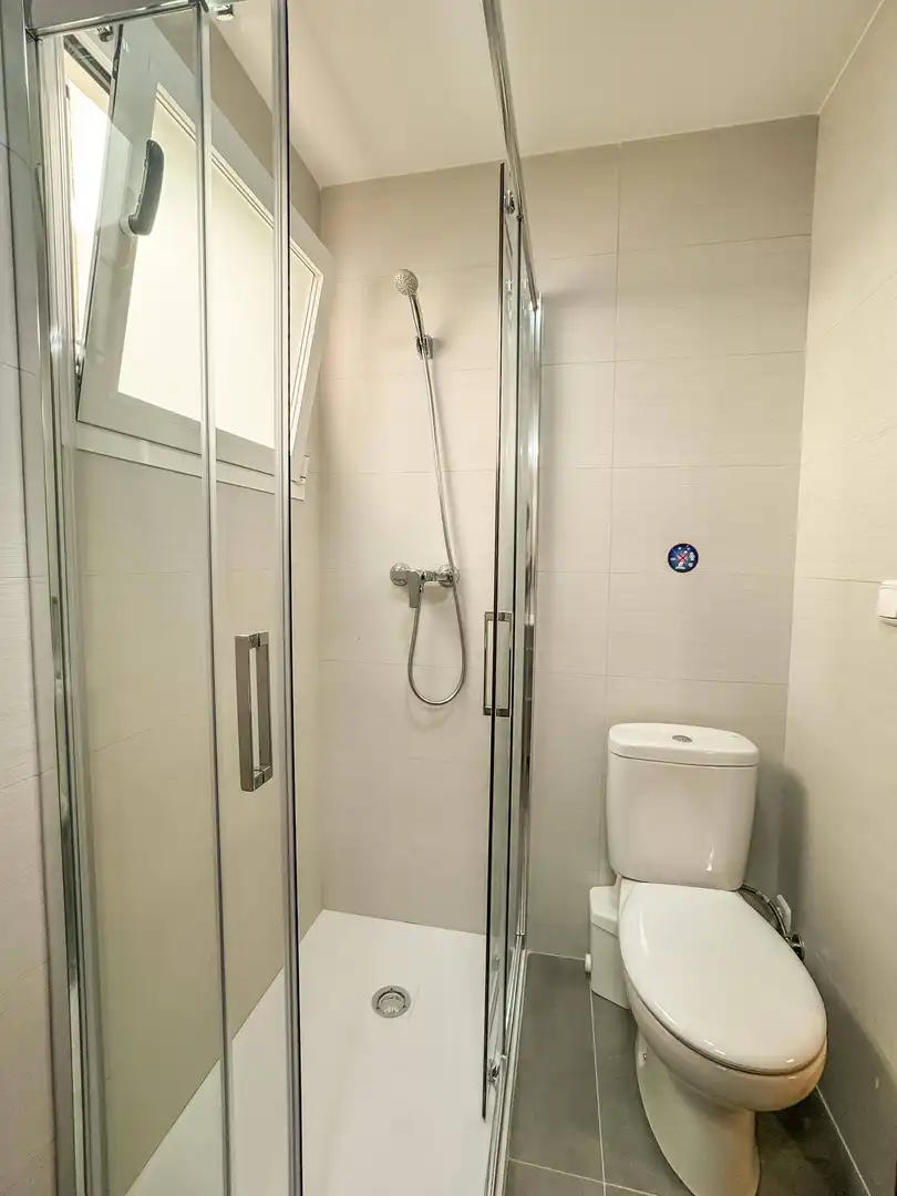 Habitación en Reina Victoria - Miguel Hernández