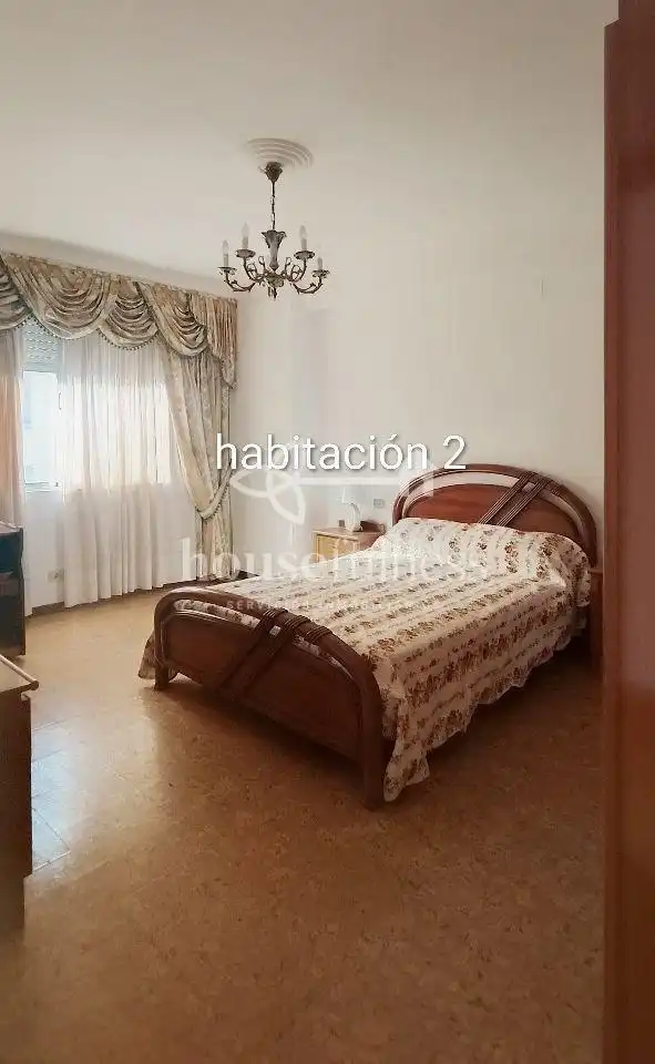 Schlafzimmer von Wohnung zum Verkauf in Cedeira mit Terrasse, Abstellraum und Möbliert