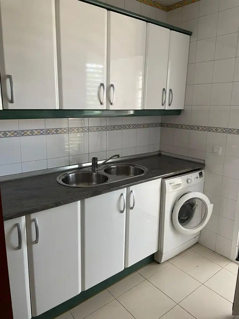 Cocina de Piso de alquiler en Badajoz con Aire acondicionado, Calefacción y Amueblado