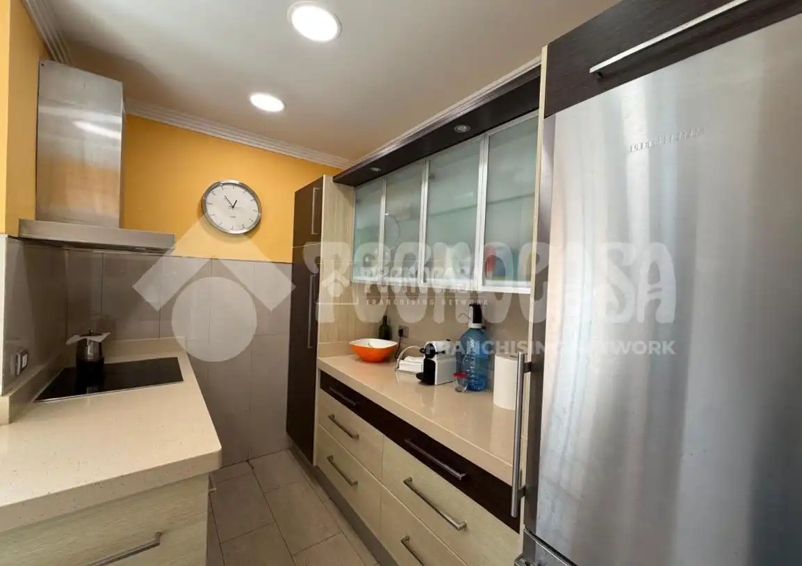 Küche von Wohnung zum Verkauf in Las Palmas de Gran Canaria