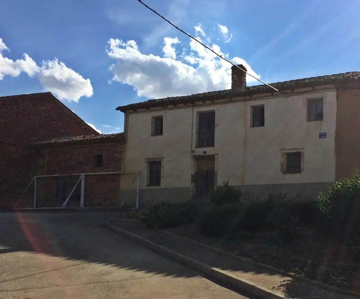 Exterior view of Houses for sale in Joarilla de las Matas