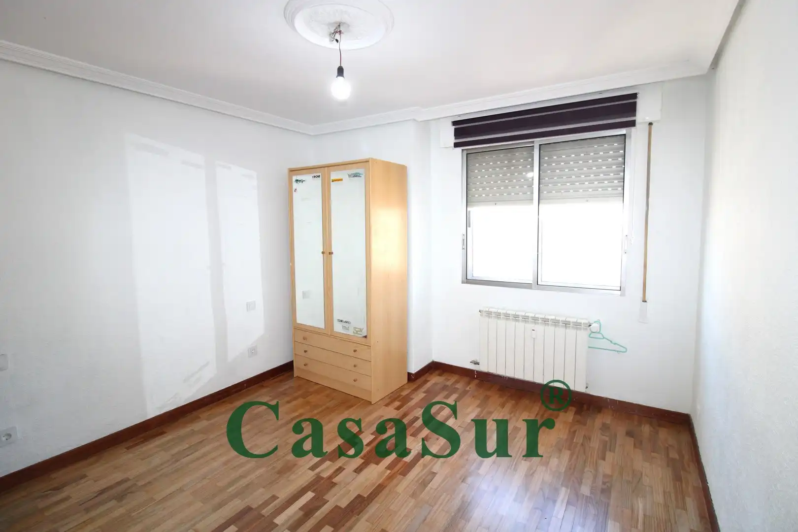 Dormitori de Pis en venda en Valladolid amb Calefacció, Parquet i Terrassa
