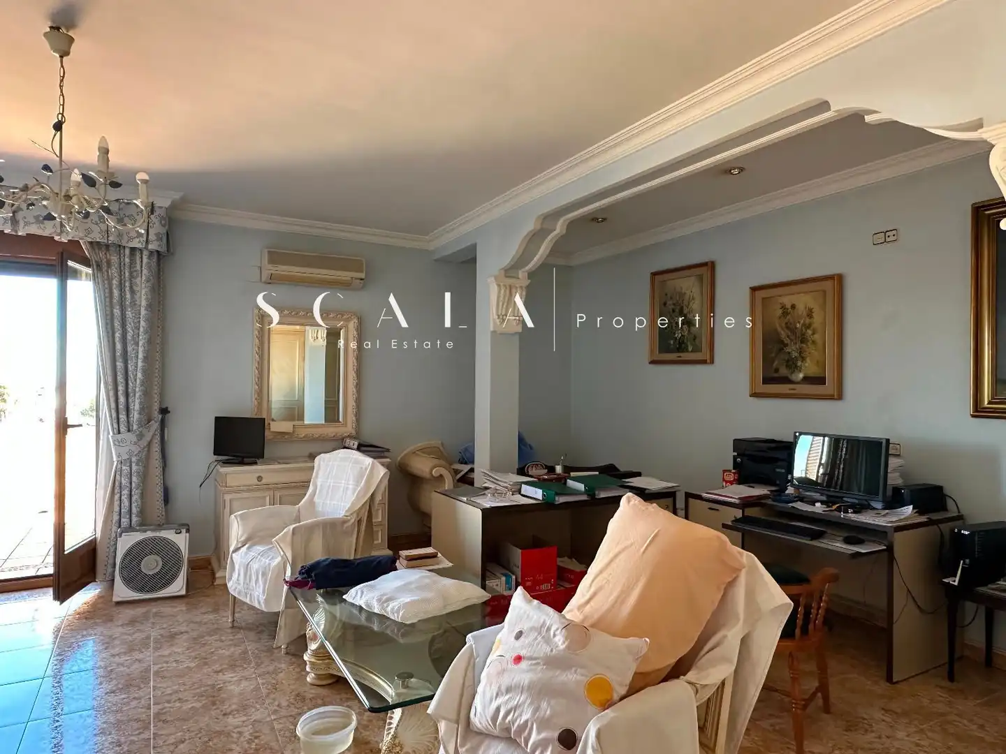 Sala de estar de Casa o chalet en venta en Nambroca con Aire acondicionado, Calefacción y Jardín privado