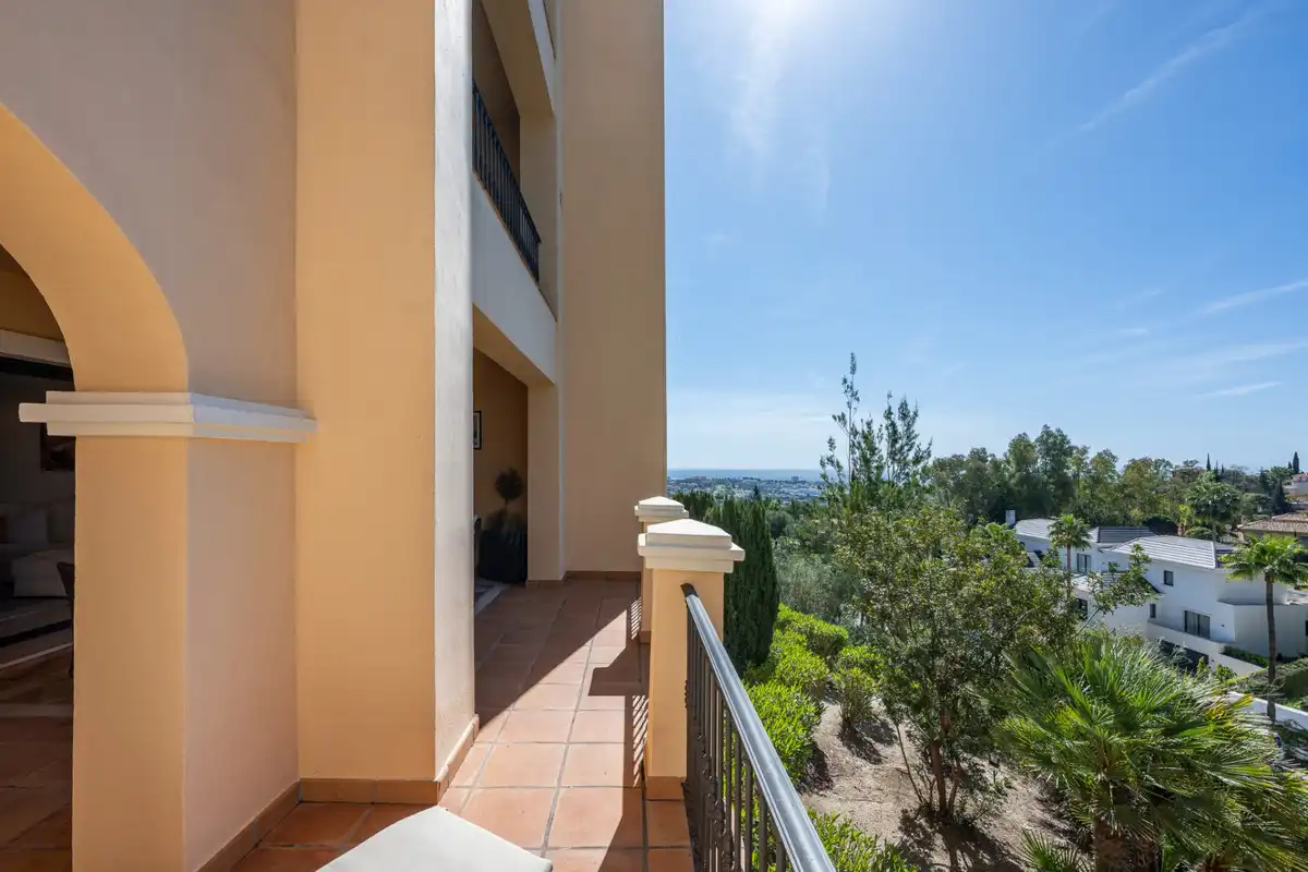 Piso con terraza en venta en Urbanizacion el Herrojo 2, imagen 45