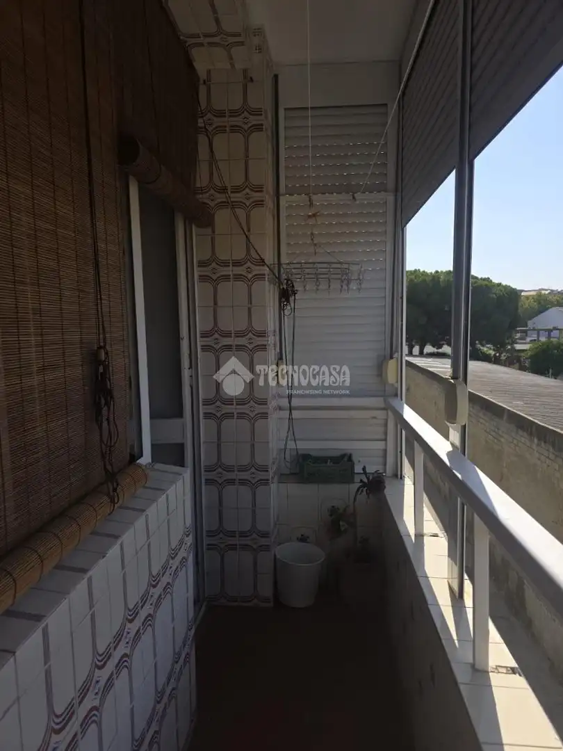 Balcony of Flat for sale in Sevilla  with Air Conditioner, Terrace and Balcony