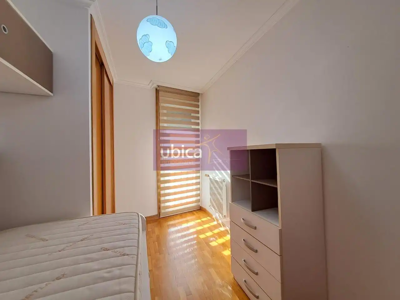 Habitación de Piso de alquiler en O Porriño   con Aire acondicionado, Calefacción y Terraza