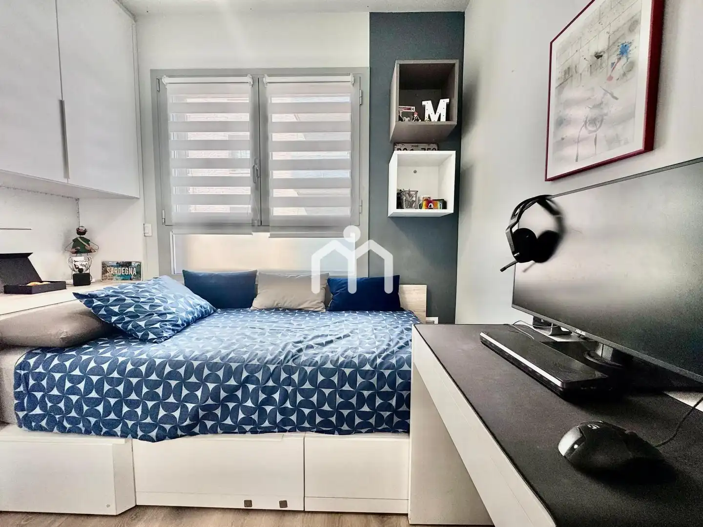 Bedroom of Flat for sale in Badalona  with Air Conditioner, Heating and Parquet flooring