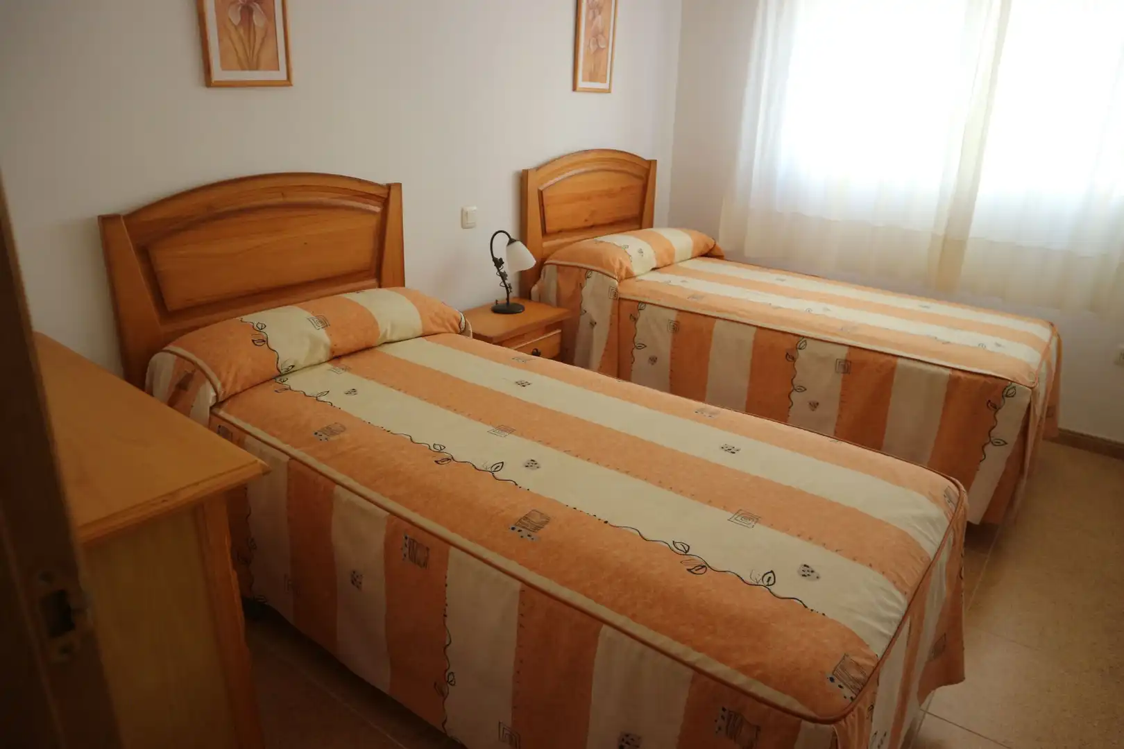 Habitación de Casa adosada en venta en La Manga del Mar Menor con Aire acondicionado, Calefacción y Terraza
