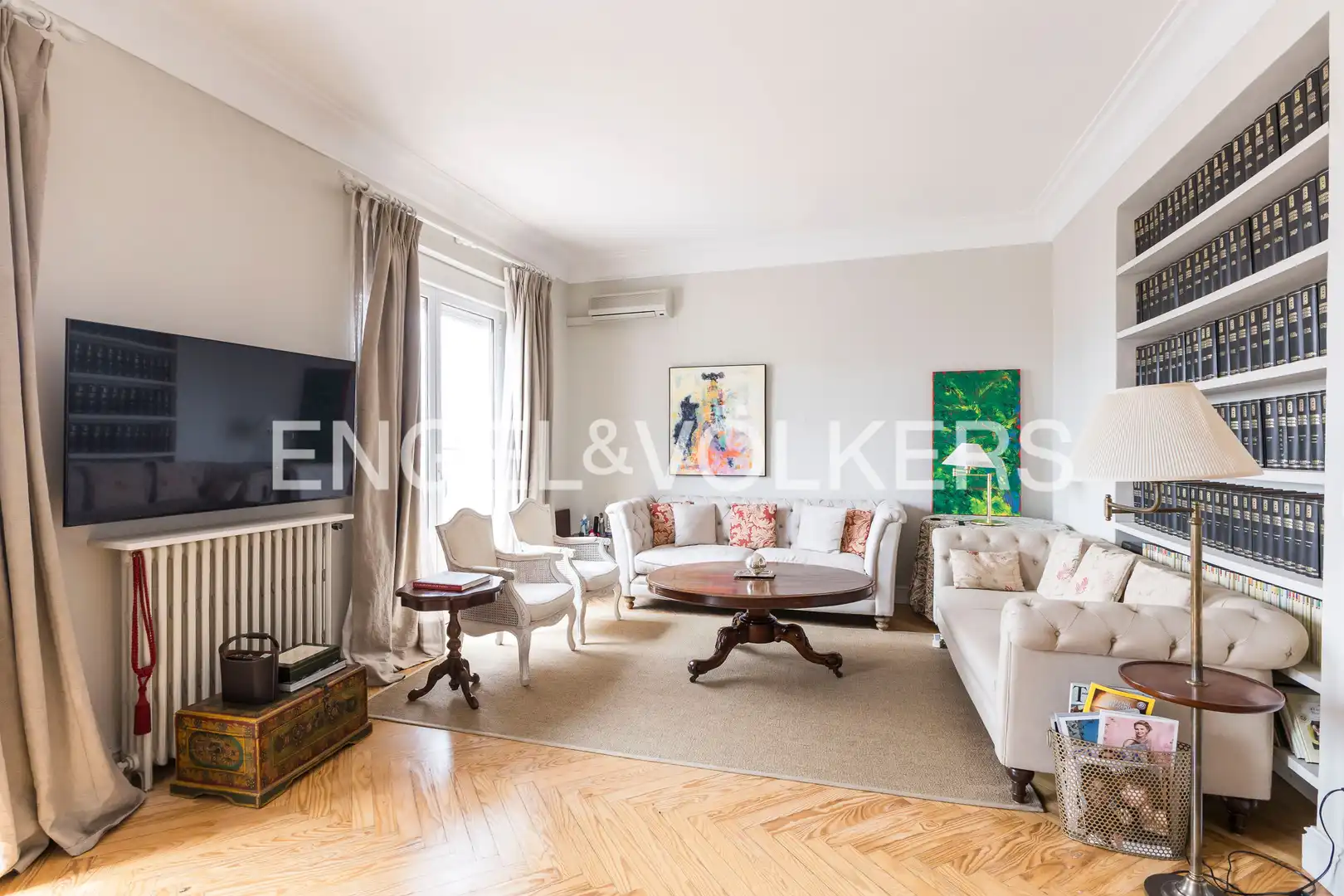 Sala d'estar de Àtic de lloguer en Madrid amb Aire condicionat, Calefacció i Terrassa