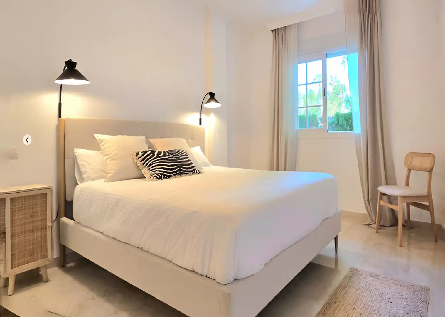 Bedroom of Apartments for sale in Marbella  with Air Conditioner, Heating and Terrace