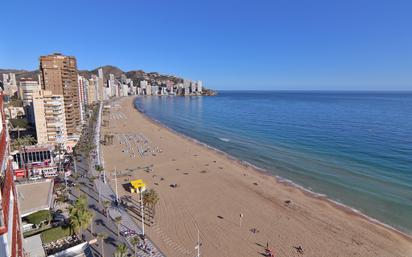 Vista exterior de Apartament en venda en Benidorm amb Aire condicionat, Calefacció i Terrassa