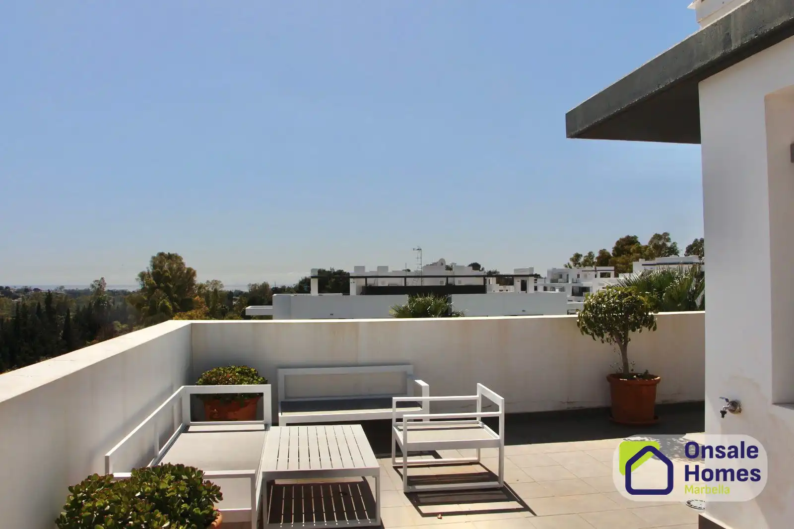 Terrace of Attic for sale in Estepona  with Air Conditioner, Terrace and Storage room