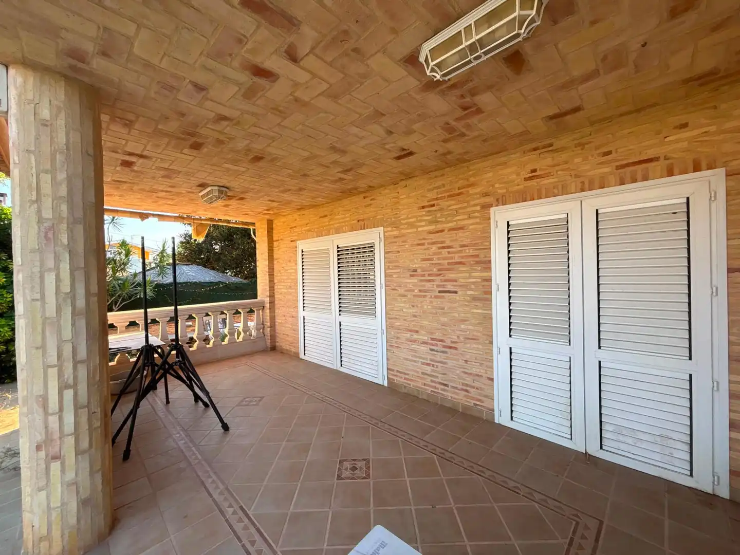 Terrassa de Casa o xalet en venda en Torrent amb Aire condicionat i Piscina