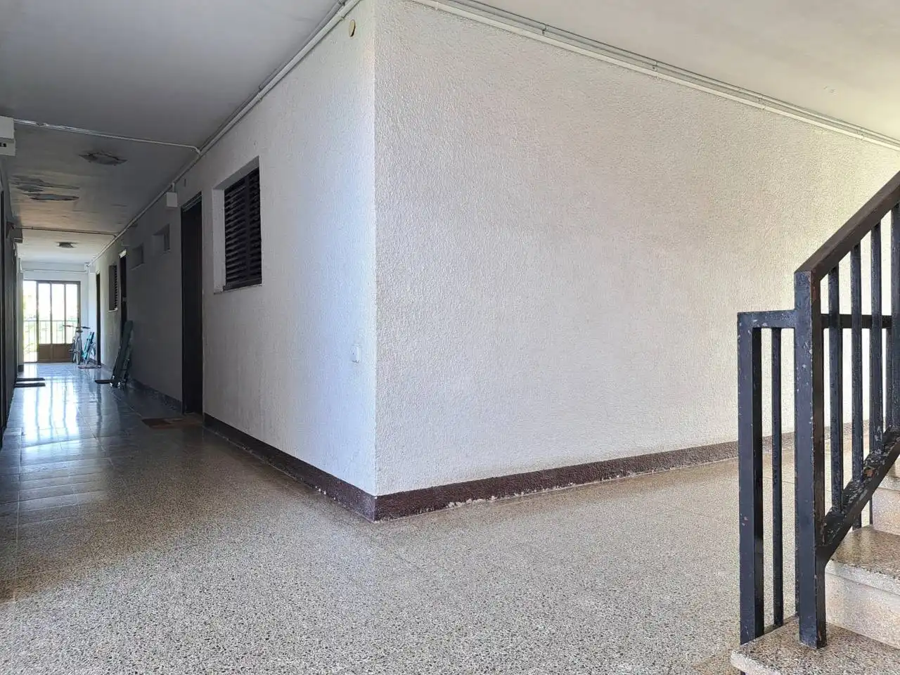 Piso de alquiler en Vilanova i la Geltrú con Calefacción, Terraza y Amueblado
