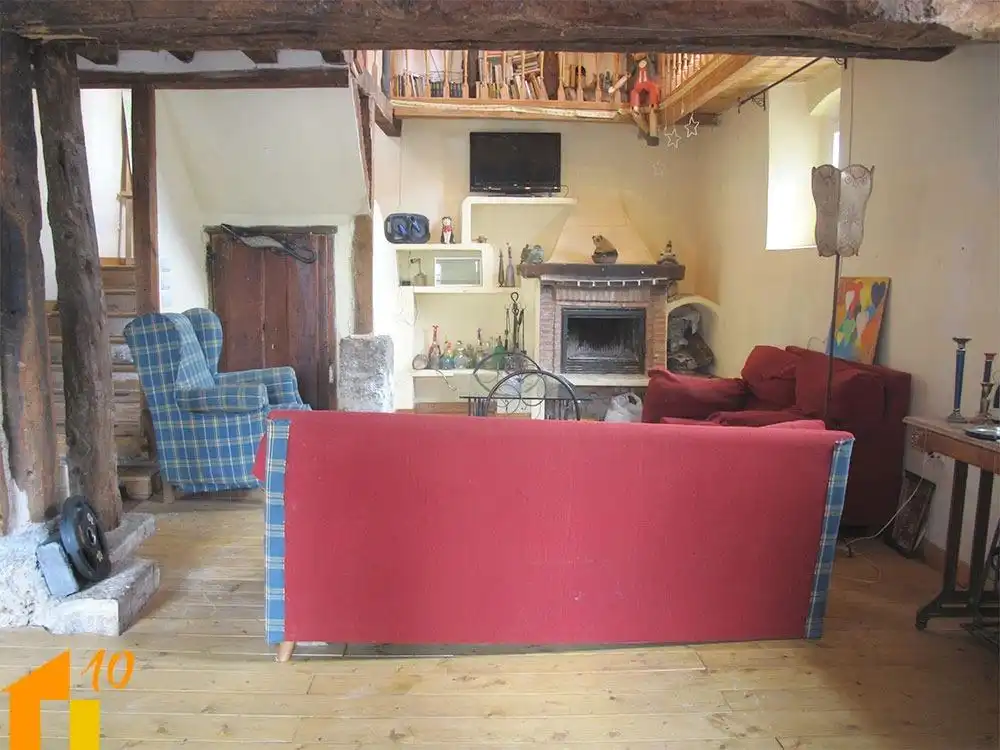 Living room of Houses for sale in Revillarruz  with Heating and Storage room