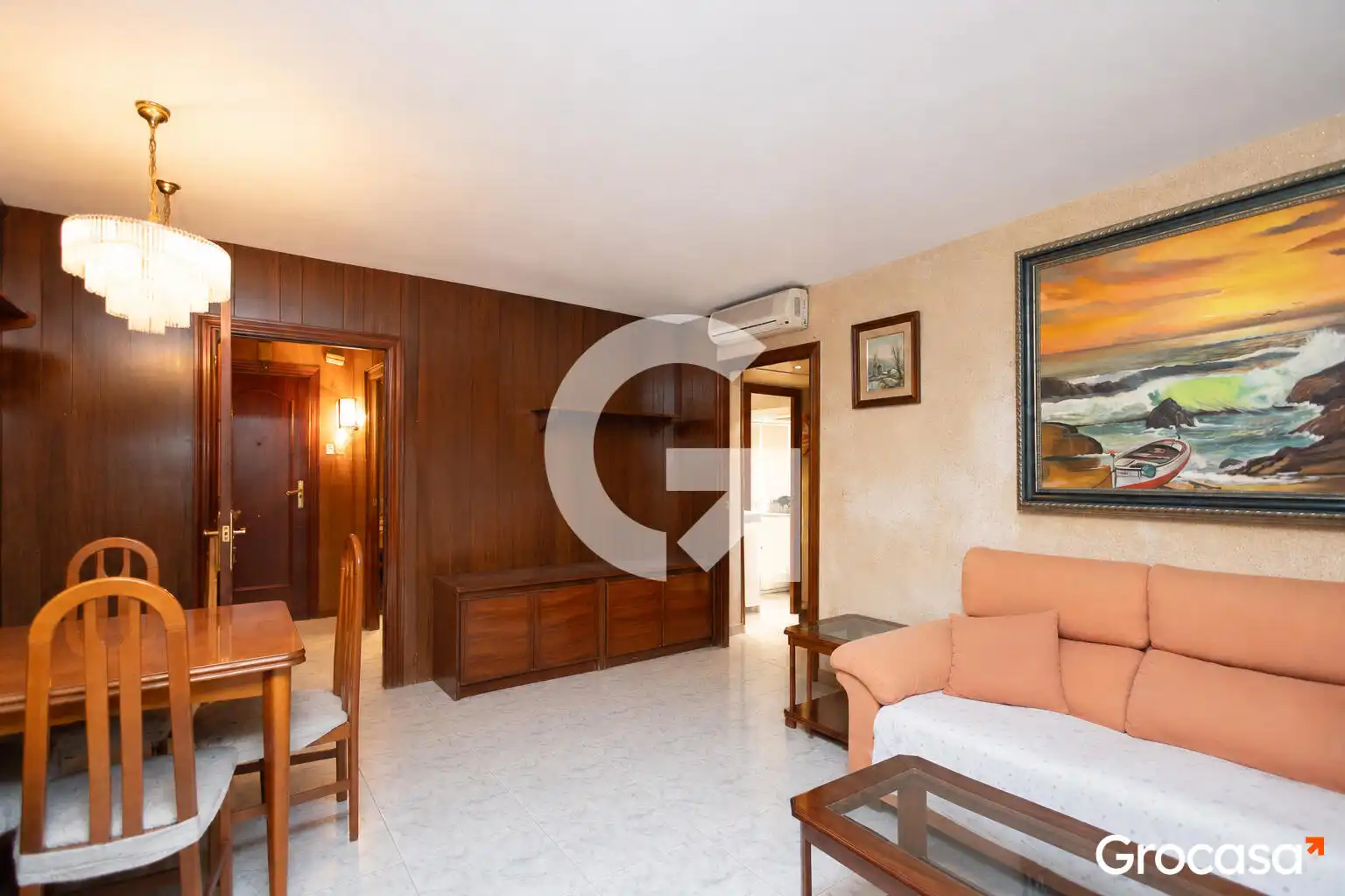 Living room of Flat for sale in Cornellà de Llobregat  with Air Conditioner, Furnished and Oven