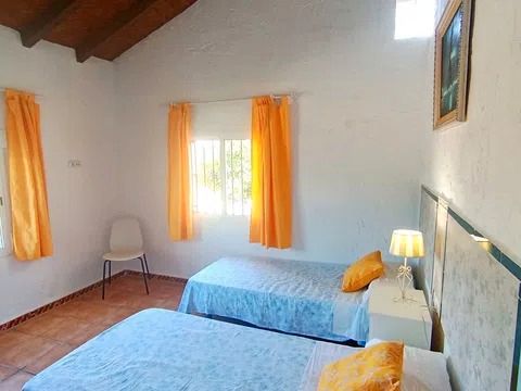 Dormitori de Finca rústica de lloguer en Alhaurín El Grande amb Aire condicionat, Jardí privat i Terrassa