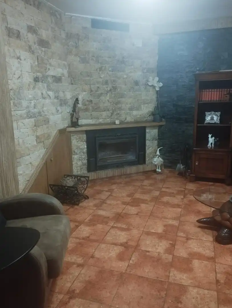 Casa adosada en venda en Casco Urbano