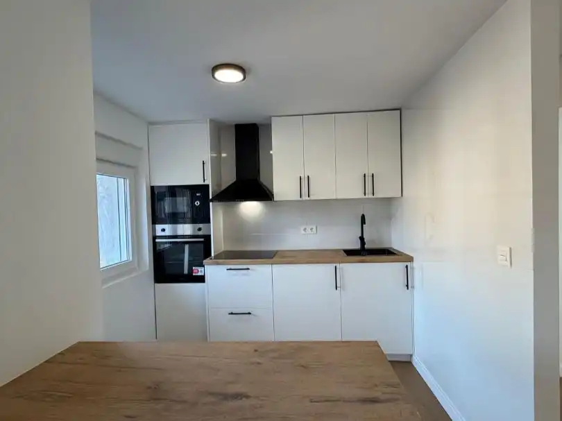 Appartamento in vendita a Calle de la Amistad 20A, imagen 2