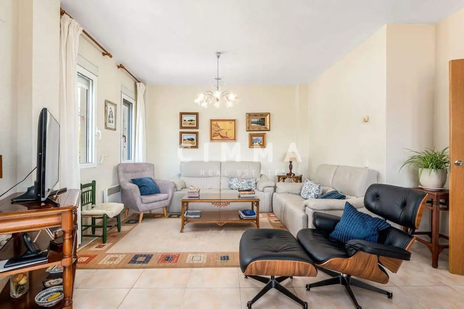 Sala d'estar de Casa o xalet en venda en La Nucia