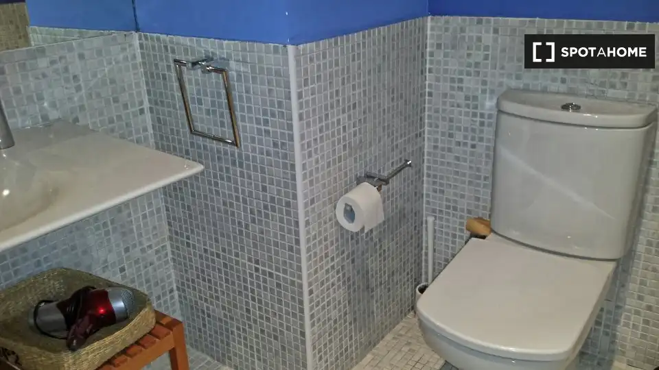 Flat with terrace to rent in Eixample, imagen 6