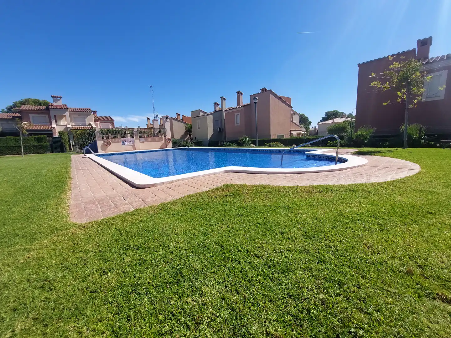 Casa a schiera con terrazza in vendita a Carrer de Mont-Roig de Sió 42, imagen 4