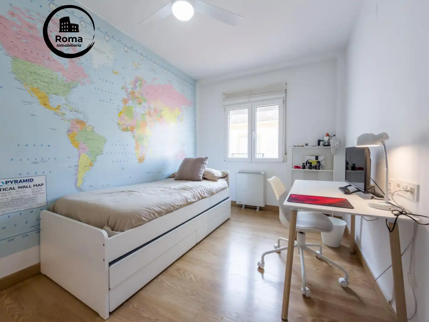 Bedroom of Flat for sale in Churriana de la Vega  with Air Conditioner, Heating and Terrace