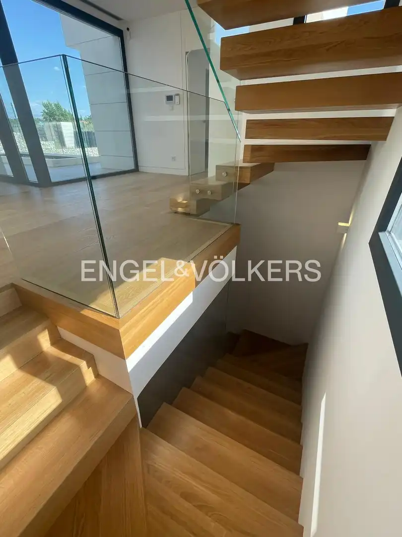 Terraza de Casa o chalet de alquiler en Majadahonda con Aire acondicionado, Calefacción y Jardín privado