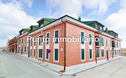 Exterior view of Flat for sale in Villanubla  with Heating, Furnished and Oven