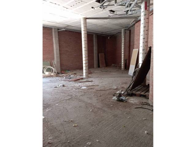Local comercial en Alquiler en imprenta en Trobajo del Camino