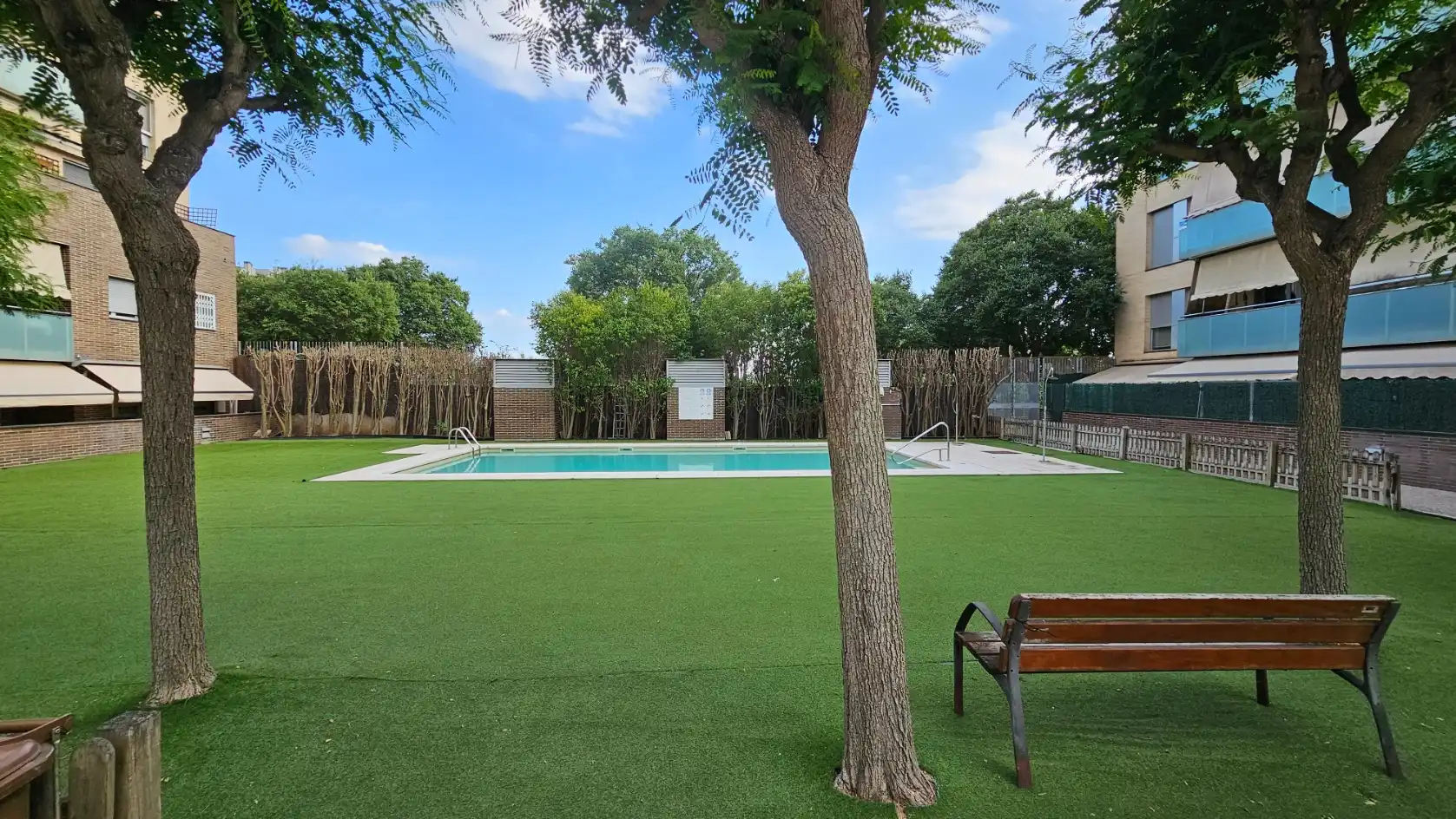 Piscina de Pis en venda en Sabadell amb Aire condicionat, Calefacció i Parquet