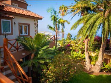 Villa con balcone in vendita a Puntillo del Sol