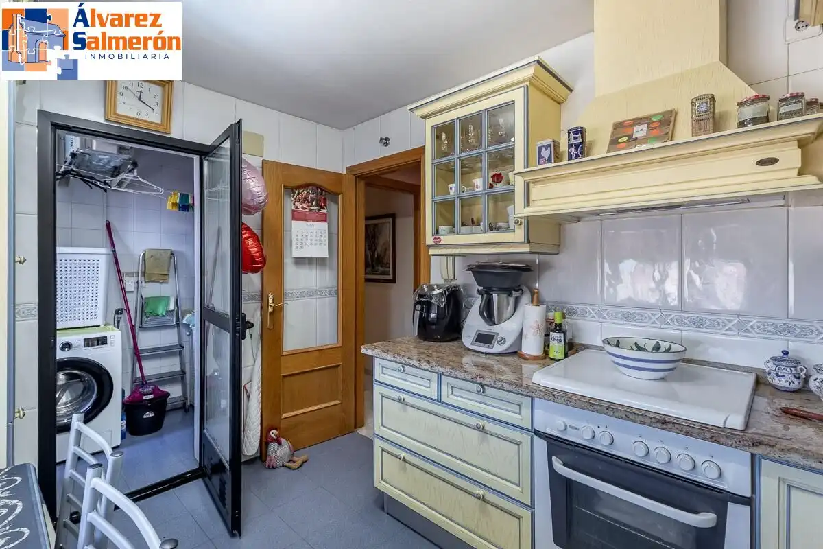 Flat with terrace for sale in Calle PDTA FERNANDO GOMEZ DE LA, imagen 14