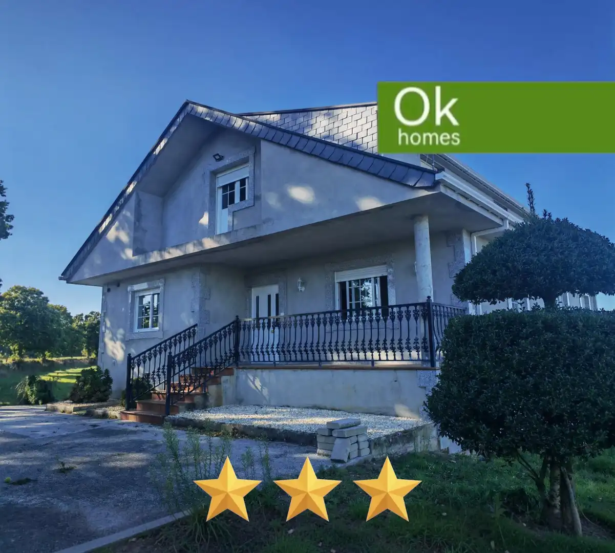 Detached house with terrace for sale in Friol