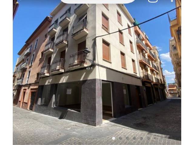 Local comercial en Venta en Calle Capitán Aranda Baja, 1 en San Ildefonso - Catedral