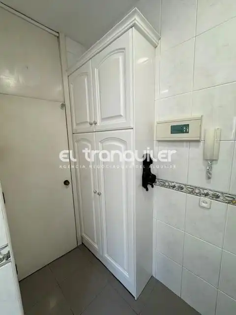 Dormitori de Àtic de lloguer en Madrid amb Aire condicionat, Parquet i Terrassa