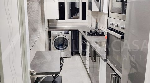 Foto 4 de Piso de alquiler en Calle Héroe de Sostoa, 114, Parque Ayala - Jardín de la Abadía - Huelín, Málaga Capital