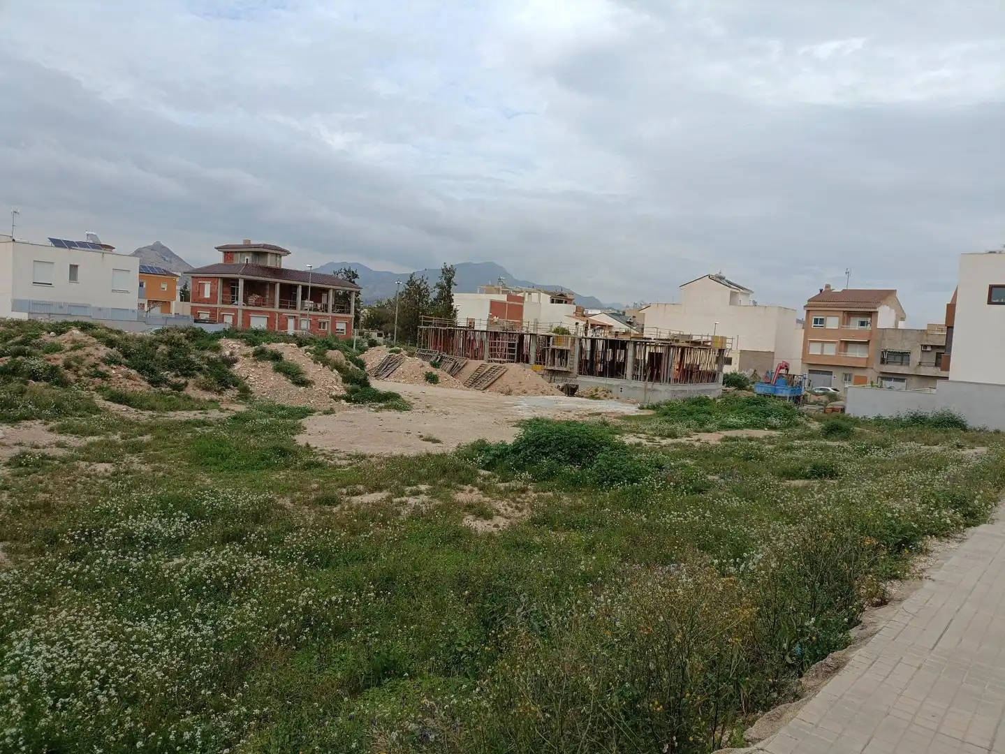 Terreny residencial en venda a Novelda