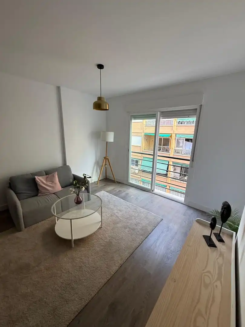 Piso con ascensor en venta en Diego de Vergara, imagen 3