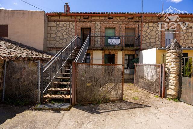 Casa adosada en Venta en DE SANTA MARINA en Alameda del Valle