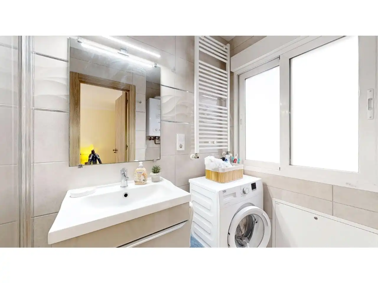 Bathroom of Flat for sale in Torrent  with Air Conditioner, Private garden and Balcony